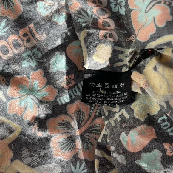Hawaiian J Boog Button-Up Shirt - Picture 5 of 5